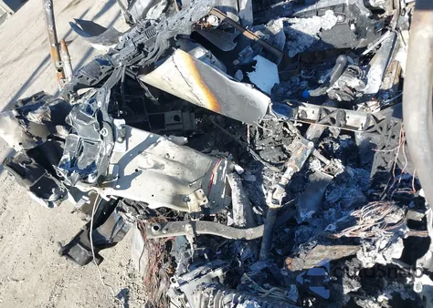 2023 Tesla Model X Dual Motor All-Wheel Drive/Standard Range из США, поврежденный, VIN 7SAXCBE53PF429475